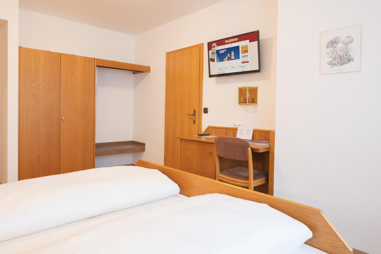 Akzent Hotel Meerfraeulein Wemding Esterno foto