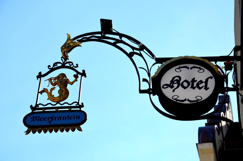 Akzent Hotel Meerfraeulein Wemding Esterno foto